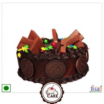 Chocolate Oreo Kitkat Cake